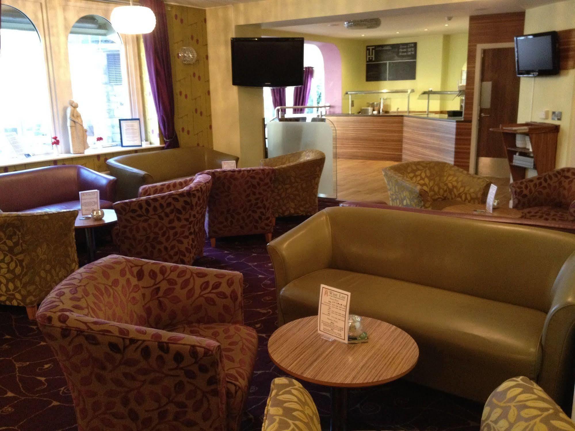The Tower House Hotel Halifax Extérieur photo